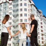 Finanzielle Freiheit mit White Immobilien – Wie Kunden in Deutschland und der Schweiz profitieren